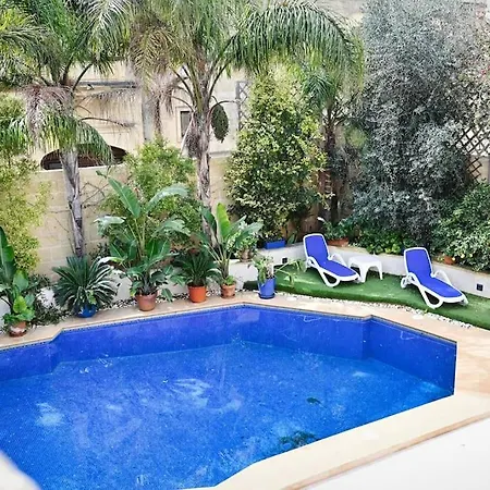 Fully-detached Pool-house, Gozo X Central & Cozy *